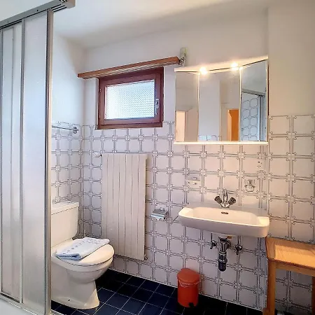 Bellevue L By Interhome *